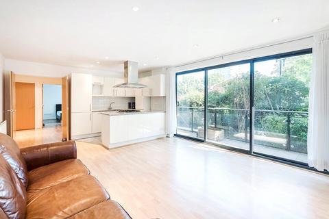 Ocean Wharf, 60 Westferry Road, E14 1 bed apartment for sale