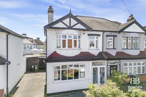 Upper Brentwood Road, Gidea Park 3 bed semi