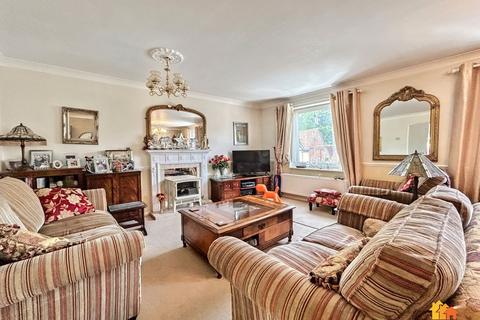 Townfield Lane, Chalfont St. Giles, HP8 2 bed apartment for sale