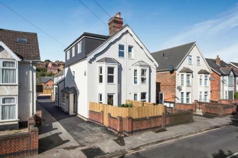 Hughenden Road, High Wycombe... 1 bed apartment for sale