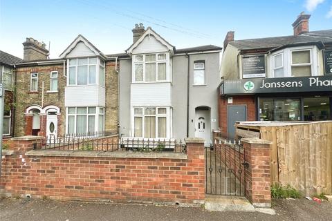 Ampthill Road, Bedford, Bedfordshire 4 bed end of terrace house for sale