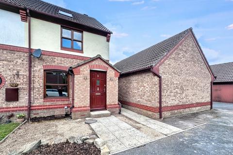 Hamble 3 bed end of terrace house for sale