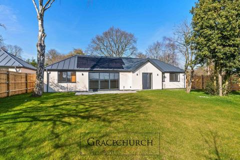 Elm Mews, Aimes Green EN9 2 bed detached house for sale
