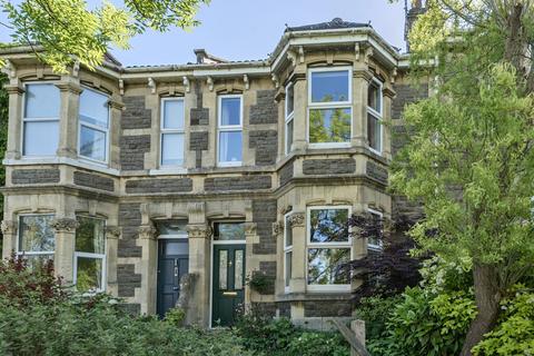 Wellsway, Somerset BA2 3 bed terraced house for sale