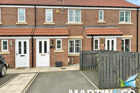Limestone Road, West Yorkshire WF1 2 bed terraced house for sale