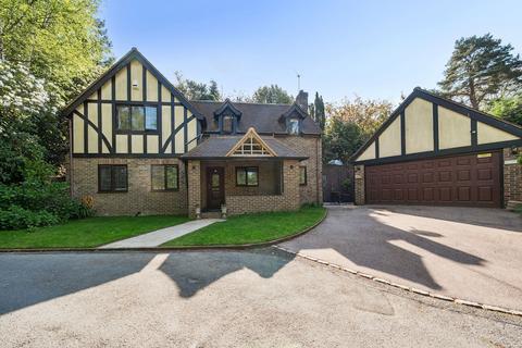 Melfort Road, Crowborough 2 bed detached house for sale
