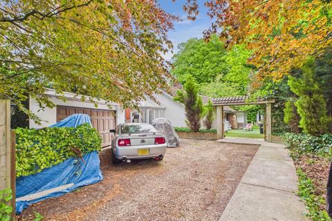 Tattershall Road, Woodhall Spa LN10 3 bed detached bungalow for sale