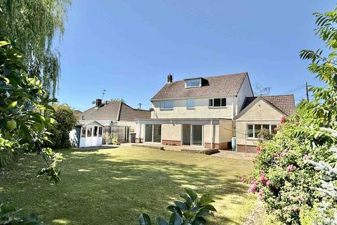 Hiltom Road, Ringwood, BH24 1PW 4 bed detached house for sale