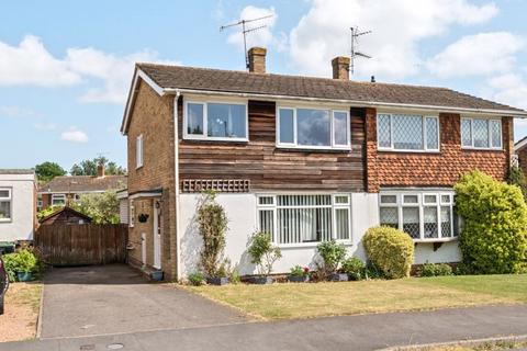 Downs Road, Yalding 3 bed semi