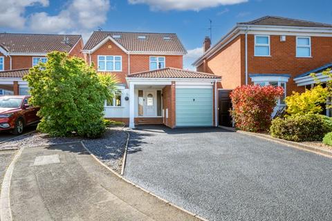 Celandine Close, Kingswinford DY6 5 bed detached house for sale