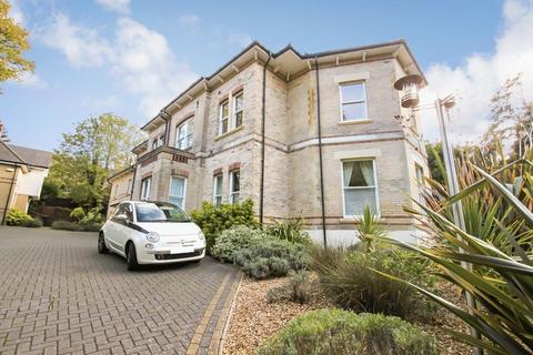 17 Bodorgan Road, Bournemouth BH2 2 bed apartment for sale
