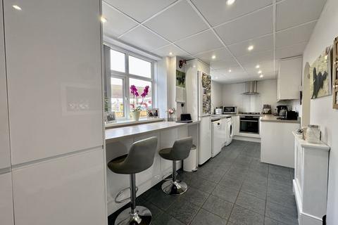 Highland Road, Poole BH14 3 bed detached house for sale