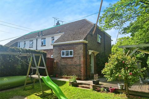 Priory Lane, Hartley Wintney, Hook 2 bed maisonette for sale