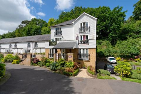Hayle Mill Road, Maidstone, ME15 2 bed flat for sale