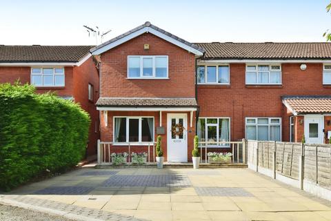 Suffolk Drive, Cheshire SK9 4 bed semi