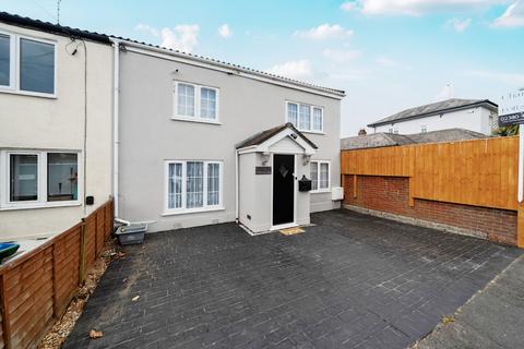 Commercial Street, Hampshire SO18 3 bed end of terrace house for sale