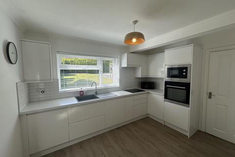 Lon Isaf, Menai Bridge, Anglesey, LL59 3 bed detached house for sale