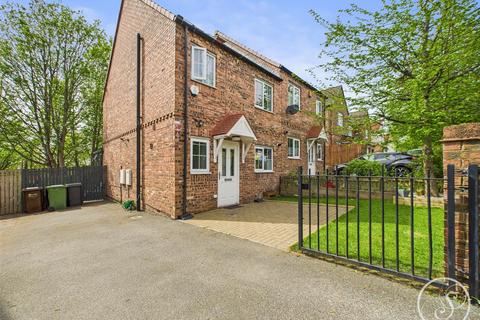 Potternewton Crescent, Leeds 3 bed semi
