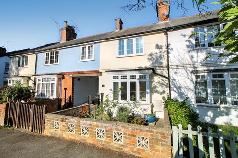 Winchester Street,  Farnborough, GU14 3 bed terraced house for sale