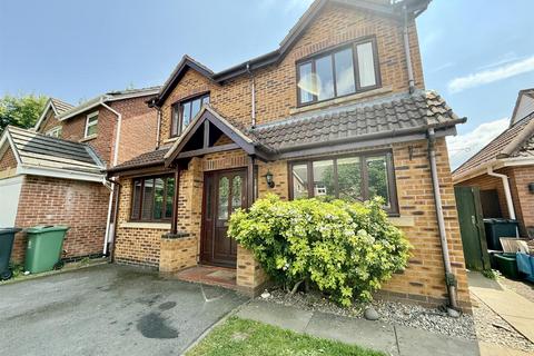 The Oaks, Abbeymead GL4 4 bed detached house for sale