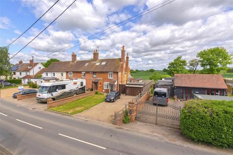 Pettits Row, Collier Street 3 bed terraced house for sale