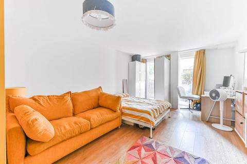 Cargreen Road, South Norwood, London... Studio for sale