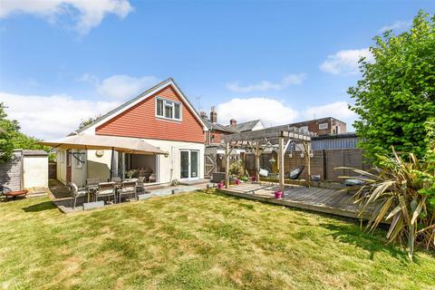 Catherington Lane, Horndean 4 bed detached house for sale