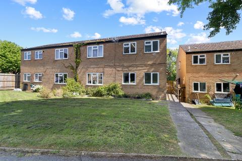 Gloucester Close, Malvern, WR14 1DG 2 bed apartment for sale