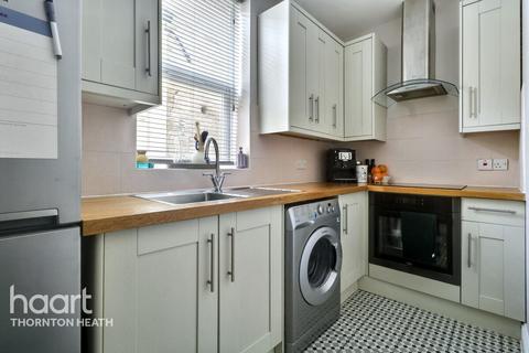 Brigstock Road, Thornton Heath 1 bed flat for sale