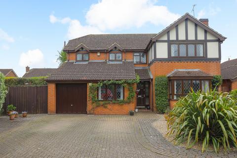 Monks Close, Canterbury, Kent, CT2 5 bed detached house for sale