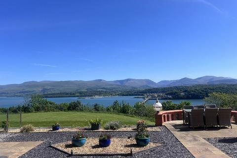Glyngarth, Menai Bridge, Anglesey, LL59 2 bed apartment for sale