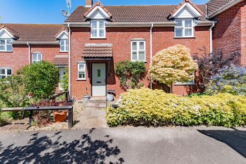 Skinners Close, Harleston IP20 3 bed terraced house for sale