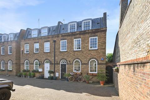 Black Lion Mews, London W6 5 bed end of terrace house for sale