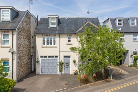 Tunnel Road, Tunbridge Wells, TN1 5 bed end of terrace house for sale