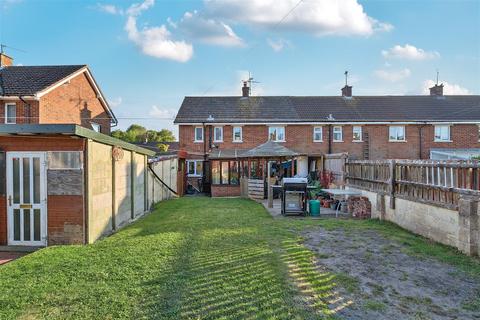Queens Road, Devizes 3 bed end of terrace house for sale