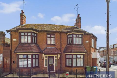 Lansdowne Road, Bridlington 3 bed block of apartments for sale