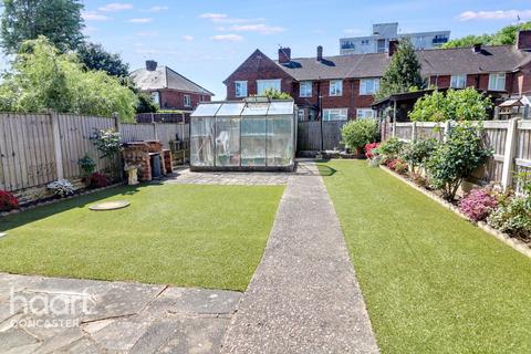 Westminster Crescent, Intake, Doncaster 3 bed terraced house for sale