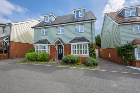 Amaryllis Road, Burgess Hill, RH15 5 bed detached house for sale