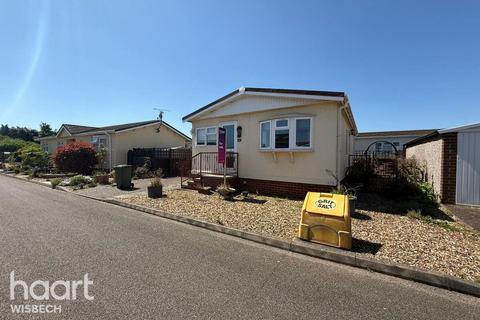 Osborne Road, Wisbech 2 bed park home for sale