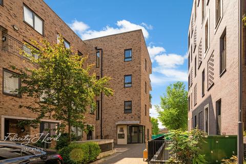 Ponsford Street, London E9 1 bed flat for sale