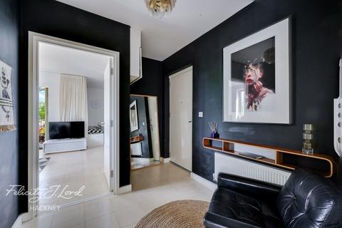 Ponsford Street, London E9 1 bed flat for sale