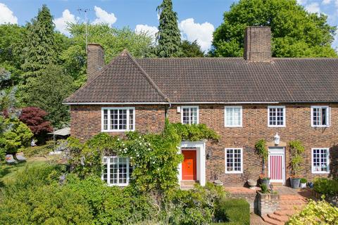 Bunkers Hill, Hampstead Garden... 4 bed house for sale