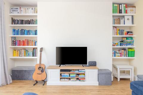 Cotham Road, Cotham 2 bed flat for sale