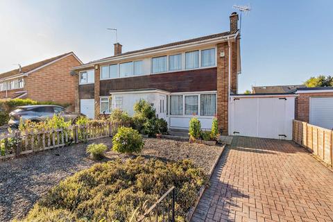Slessor Road, York, YO24 3 bed semi