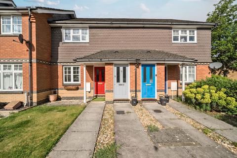 Roby Drive, Bracknell, Berkshire 1 bed maisonette for sale