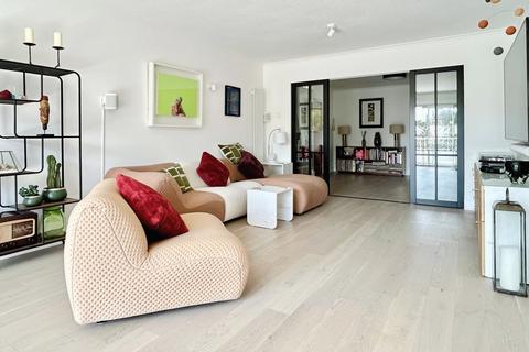 Cedar Grange, 22 Lindsay Road... 3 bed apartment for sale