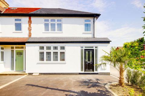 Blakesware gardens 3 bed end of terrace house for sale
