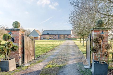 Biggin Hall Lane, Rugby CV23 6 bed detached house for sale