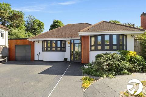 Halt Robin Road, Belvedere, DA17 5 bed bungalow for sale