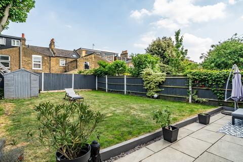 Friary Road, Peckham, London 2 bed house for sale